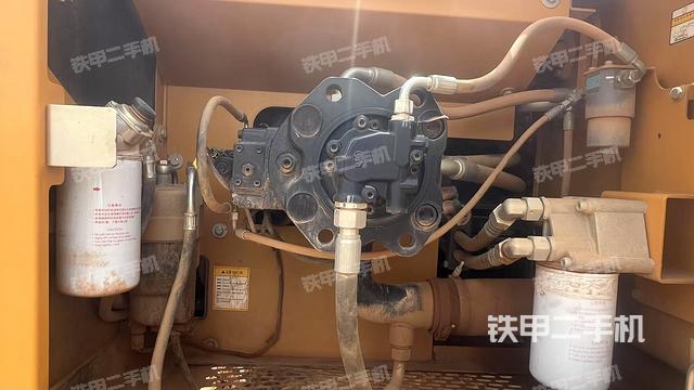 液壓泵室（大件艙室）