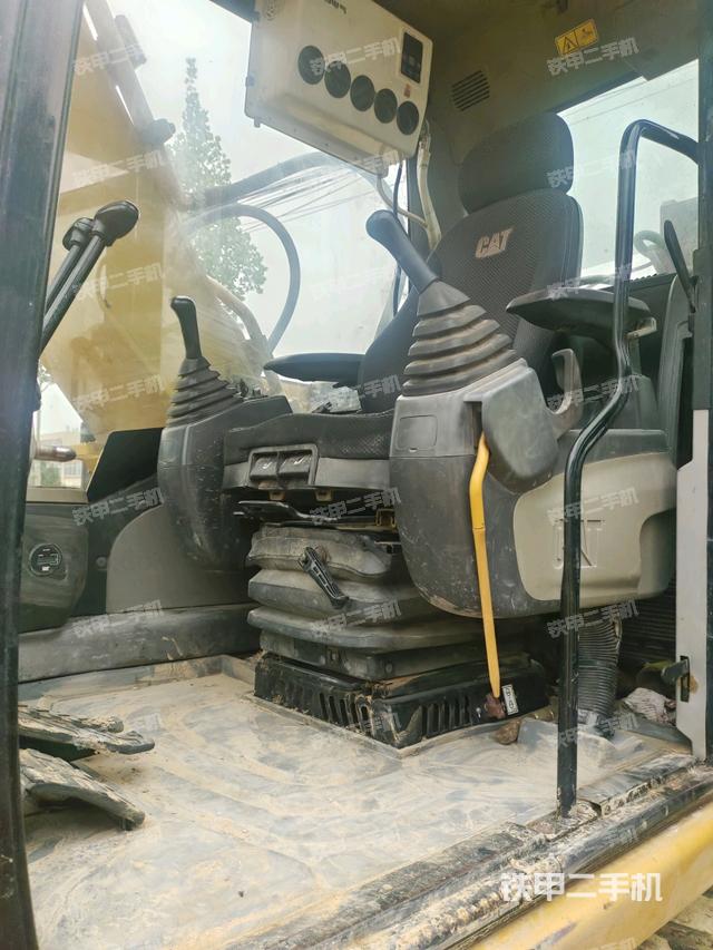 驾驶室左后45度（驾驶室部分）