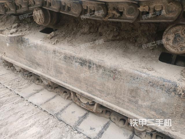 左側(cè)行走馬達(dá)蓋板(行走機(jī)構(gòu)) 左側(cè)行走馬達(dá)蓋板(行走機(jī)構(gòu))