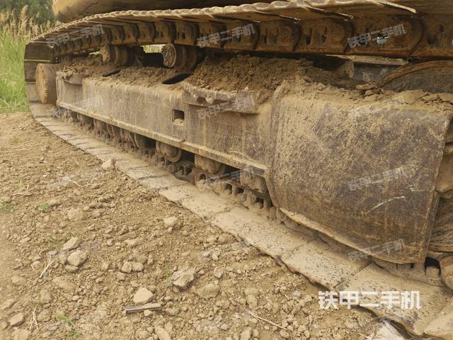 左侧履带整体 （行走机构）