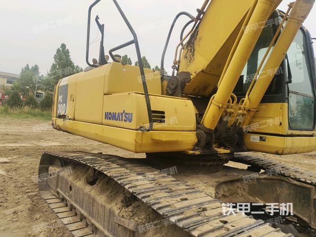右前45(整機(jī)外觀) 右前45(整機(jī)外觀)