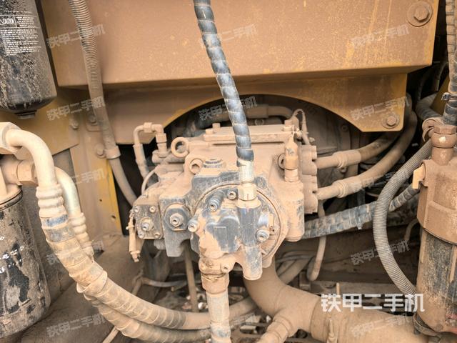 液压泵斜45 左(大件舱室) 液压泵斜45 左(大件舱室)