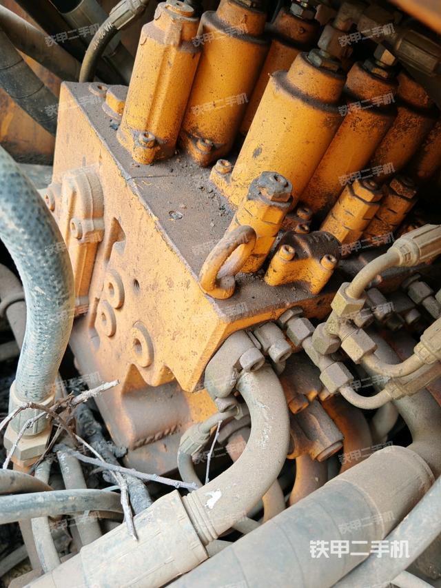 分配阀(上车部件) 分配阀(上车部件)