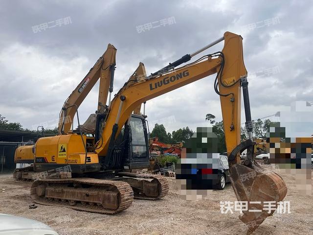 右后45(整機外觀) 右后45(整機外觀)