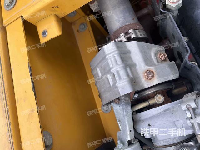 水箱+風扇特寫(上車部件) 水箱+風扇特寫(上車部件)