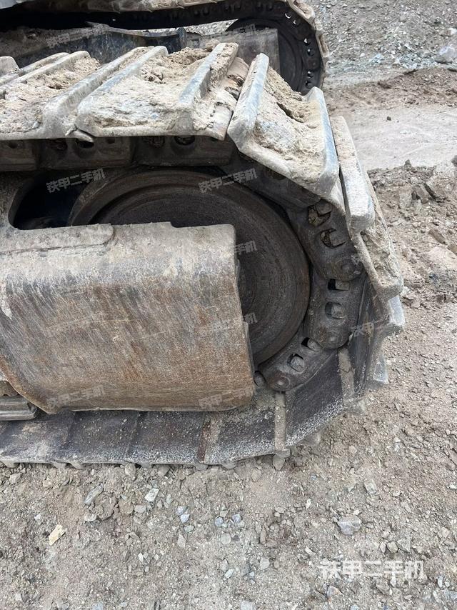 左驱动轮（行走机构）