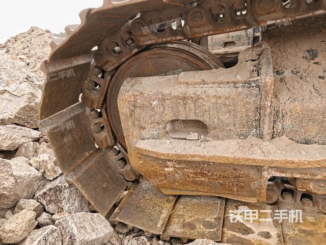 右侧行走马达盖板（行走机构）