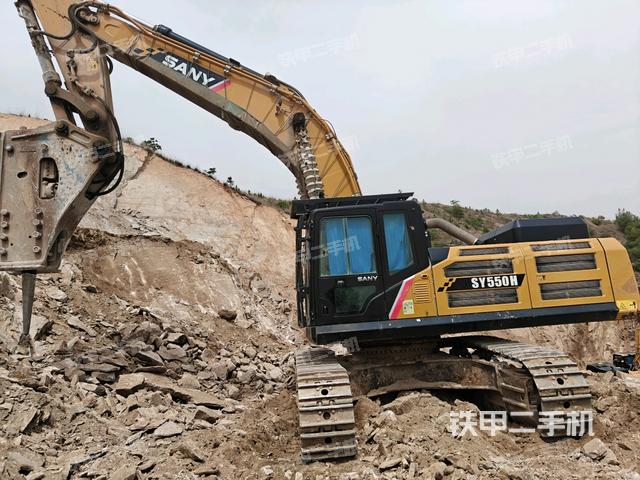 三一重工SY550H挖掘機(jī)
