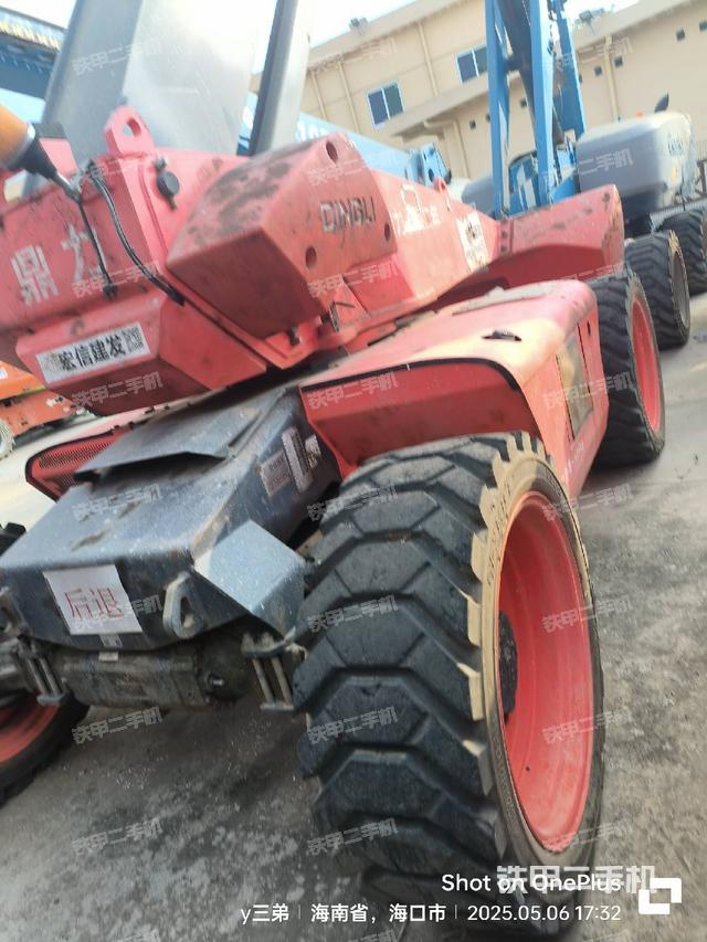 整機(jī)右側(cè)（設(shè)備外觀及核心部件）