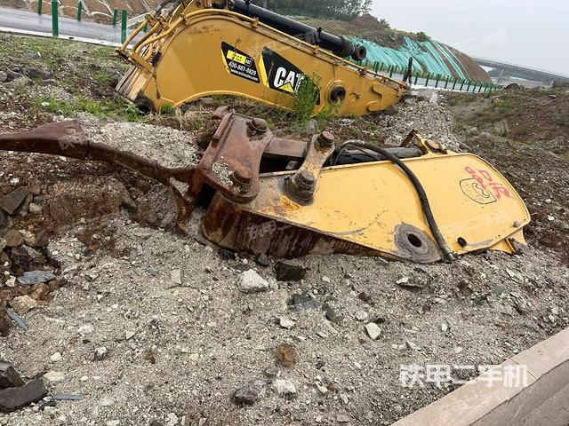 大臂整体 右侧（工作和回转装置）