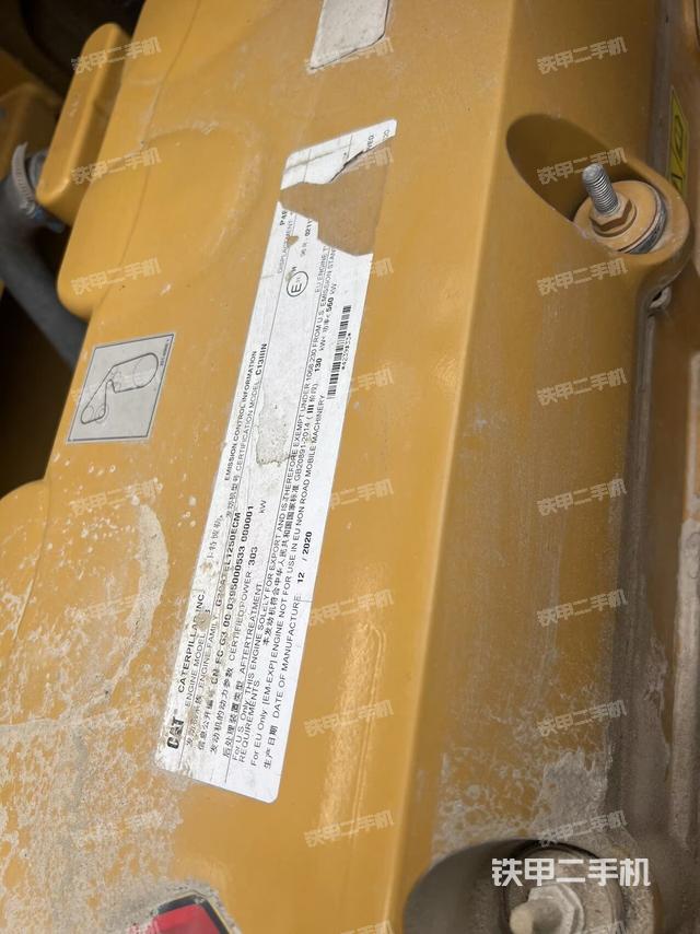 气门室盖螺丝特写（上车部件）