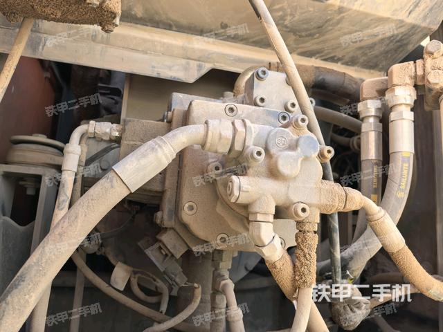 液壓泵室(大件艙室) 液壓泵室(大件艙室)