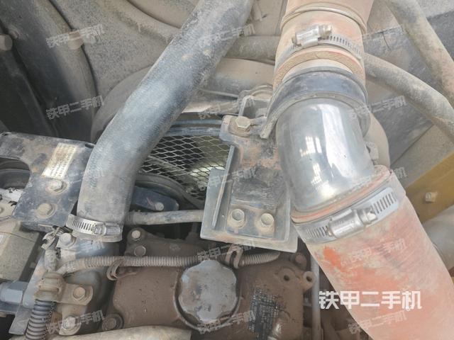 水箱+风扇特写(上车部件) 水箱+风扇特写(上车部件)