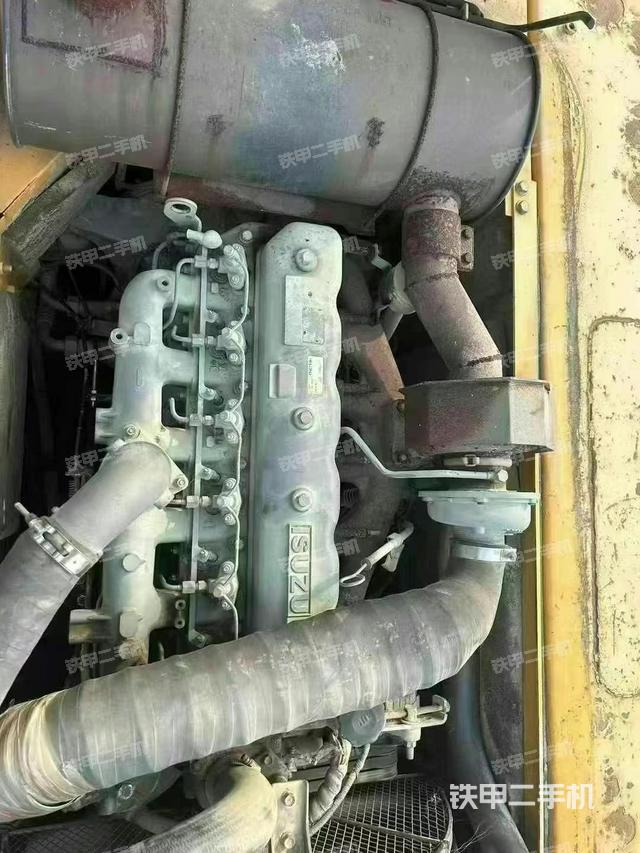 發(fā)動(dòng)機(jī)整體俯視（整機(jī)外觀）