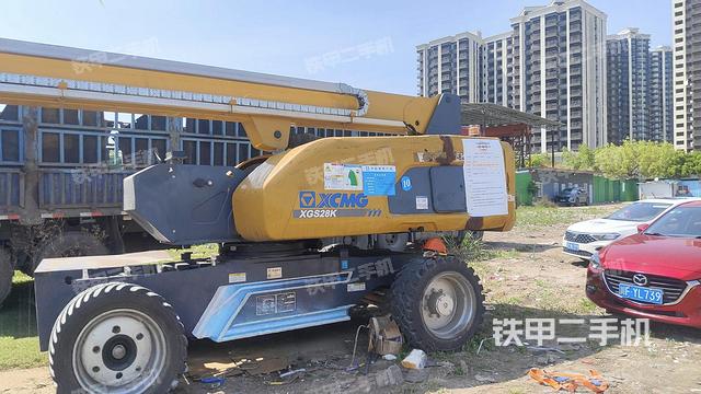 整机左侧（设备外观及核心部件）