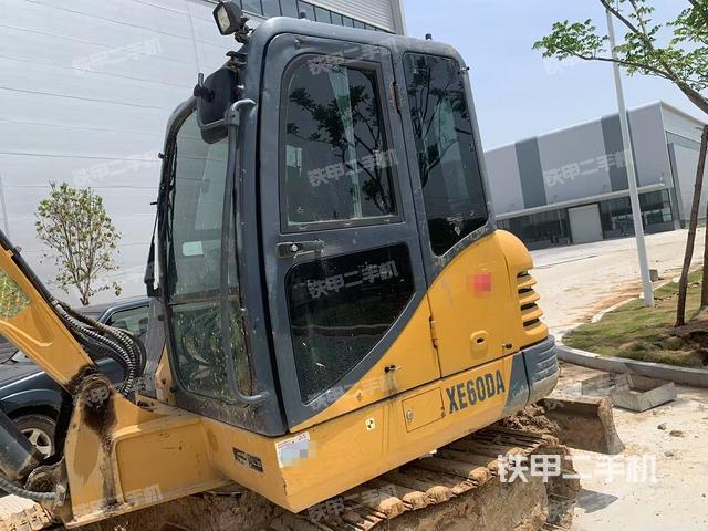 徐工XE60DA挖掘機(jī)