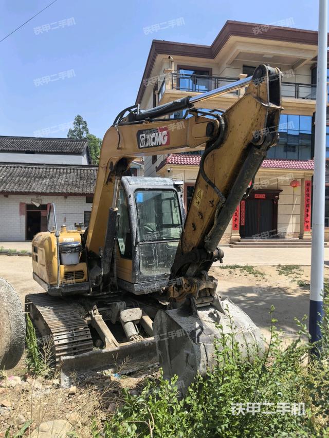 右前45(整機(jī)外觀) 右前45(整機(jī)外觀)
