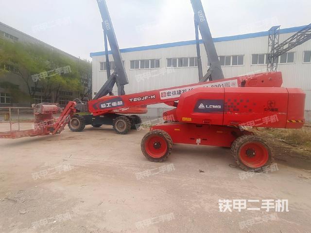 整机右侧（设备外观及核心部件）