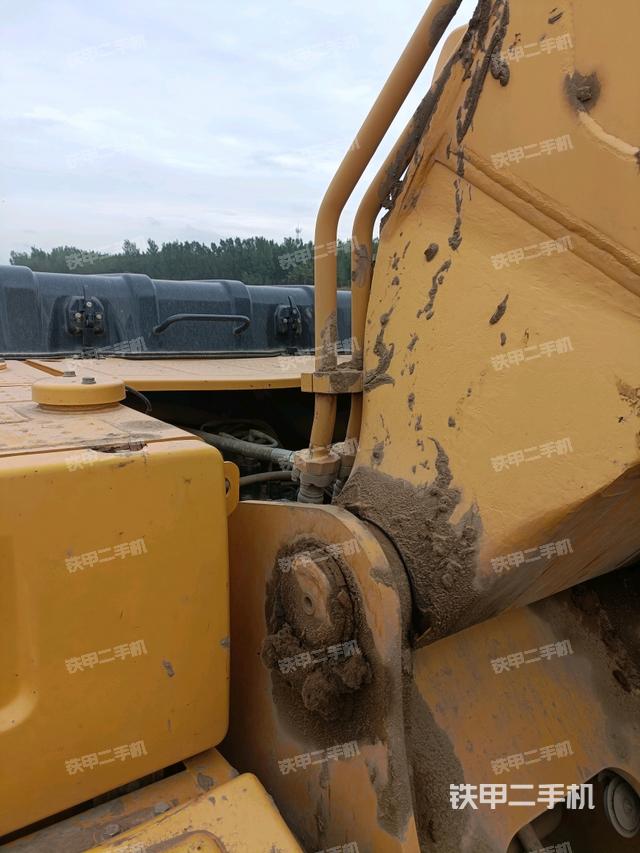 大臂根部 斜视（工作和回转装置）