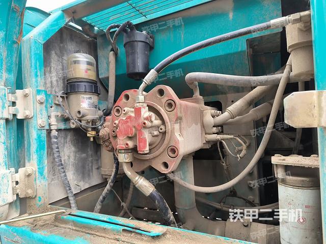 液壓泵室（大件艙室）