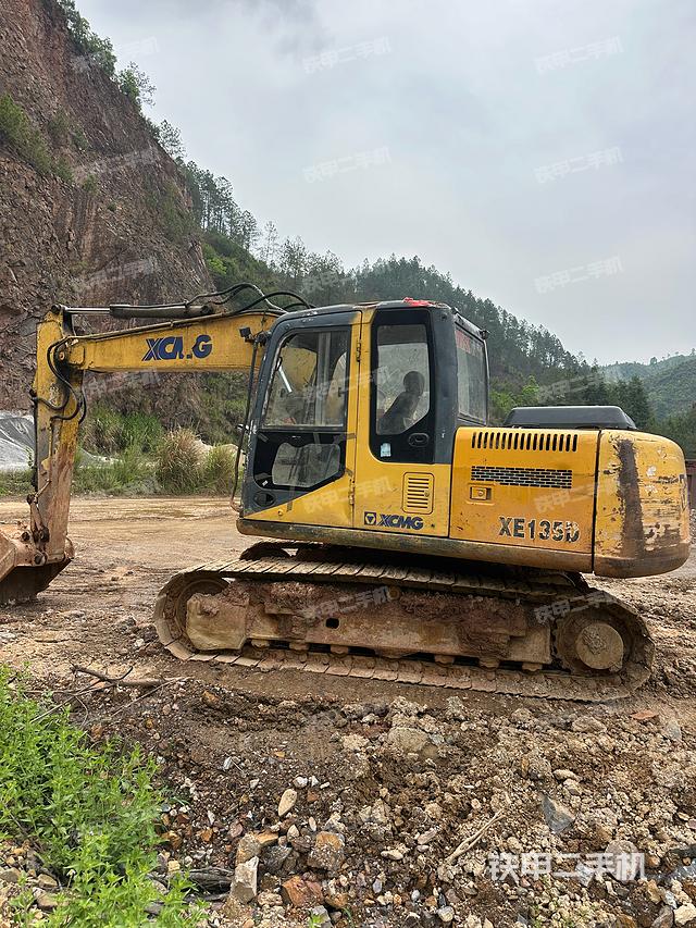 整机右后45°（整机外观）