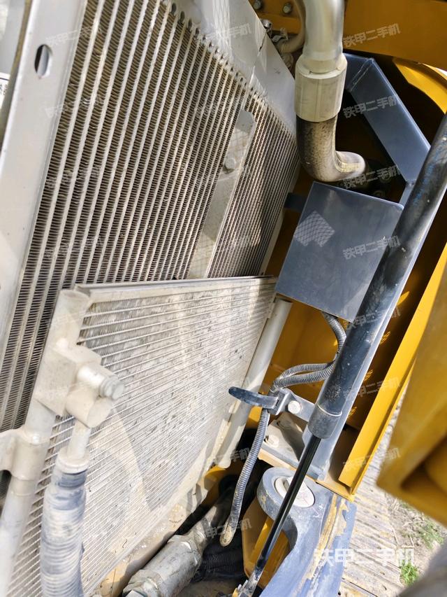 散熱器室(大件艙室) 散熱器室(大件艙室)