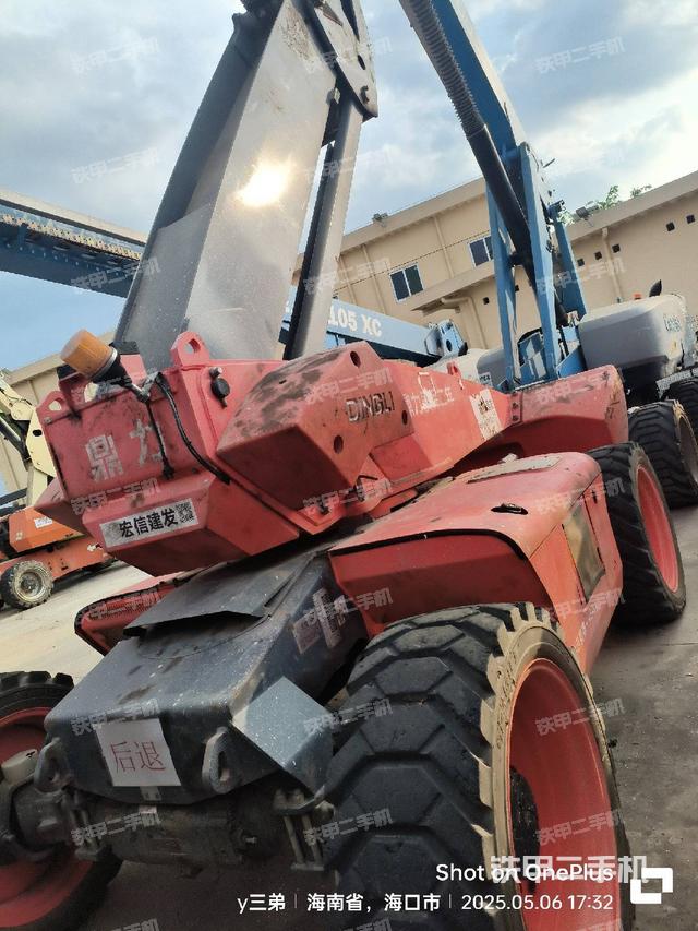 整機(jī)右后45°（設(shè)備外觀及核心部件）