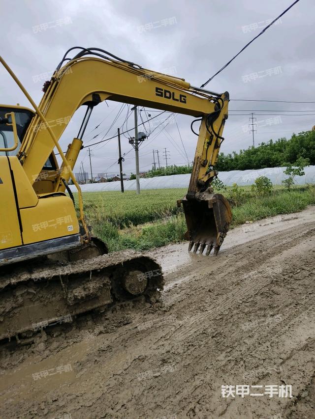 右前45(整机外观) 右前45(整机外观)