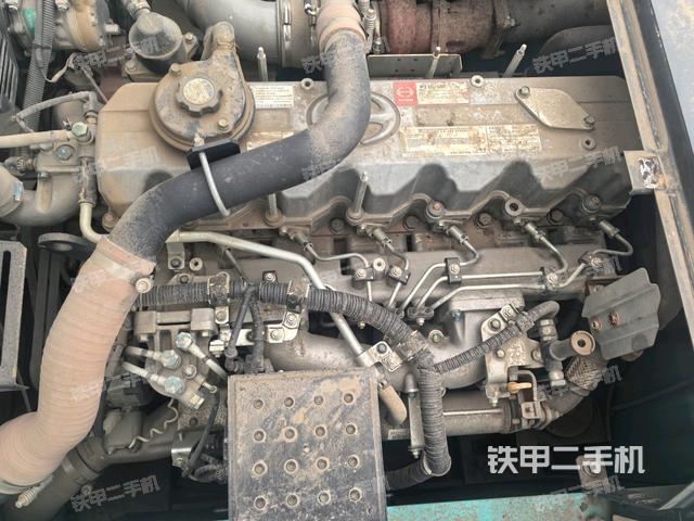 發(fā)動機整體俯視(整機外觀) 發(fā)動機整體俯視(整機外觀)