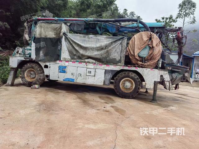 整機(jī)左側(cè)(設(shè)備外觀及核心部件) 整機(jī)左側(cè)(設(shè)備外觀及核心部件)