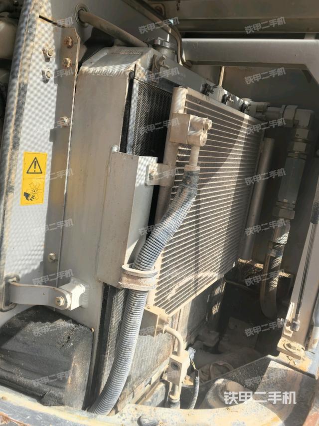 散熱器室(大件艙室) 散熱器室(大件艙室)