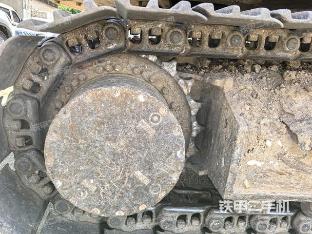 右驅(qū)動輪(行走機構(gòu)) 右驅(qū)動輪(行走機構(gòu))