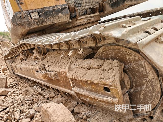 左側(cè)履帶整體?(行走機構(gòu)) 左側(cè)履帶整體?(行走機構(gòu))