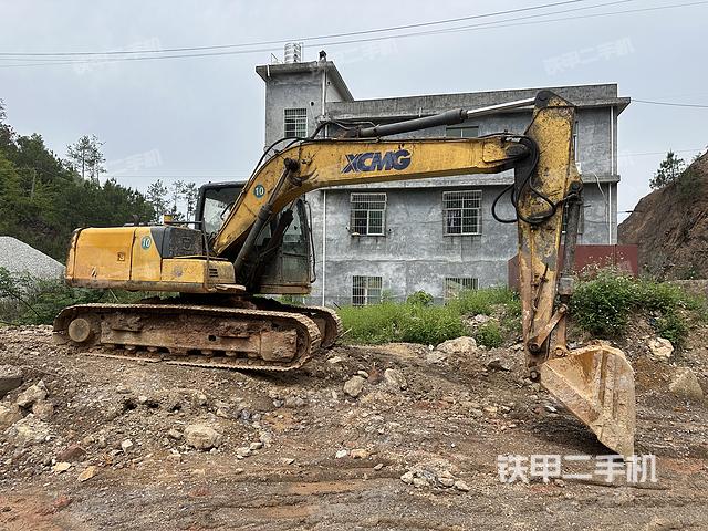 徐工XE135D挖掘機(jī)