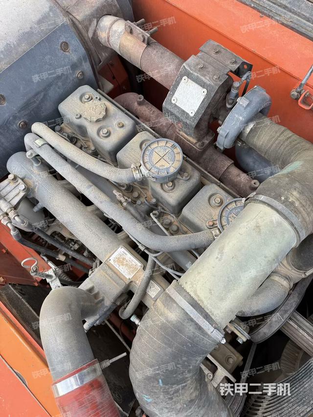 發(fā)動(dòng)機(jī)整體俯視（整機(jī)外觀）