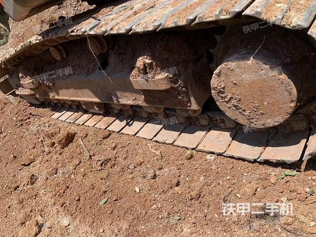 單側履帶整體(整機外觀) 單側履帶整體(整機外觀)