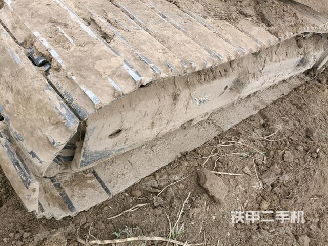 左侧履带整体 （行走机构）