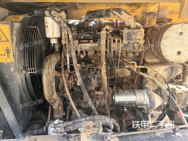 發(fā)動機室(上車部件) 發(fā)動機室(上車部件)