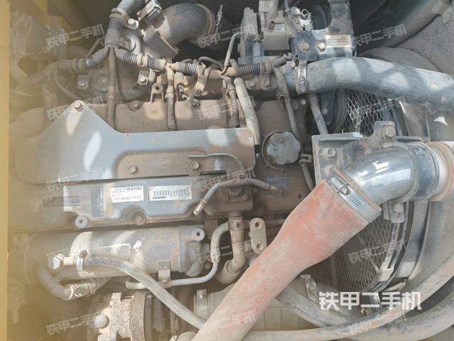 增压器特写(上车部件) 增压器特写(上车部件)