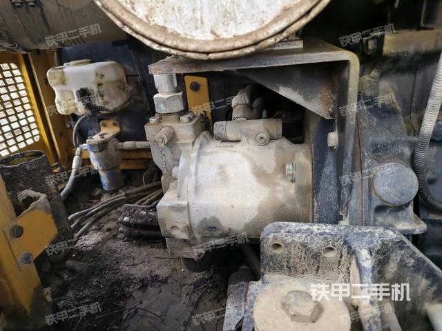 液压泵室(大件舱室) 液压泵室(大件舱室)