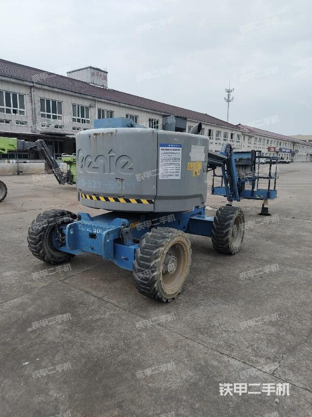 整机右后45°（设备外观及核心部件）