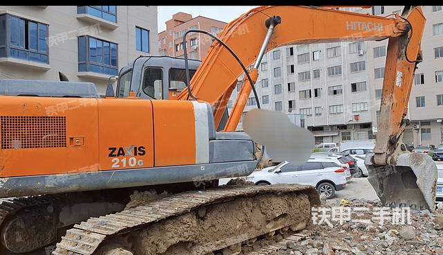 整機(jī)右后45°(整機(jī)外觀) 整機(jī)右后45°(整機(jī)外觀)