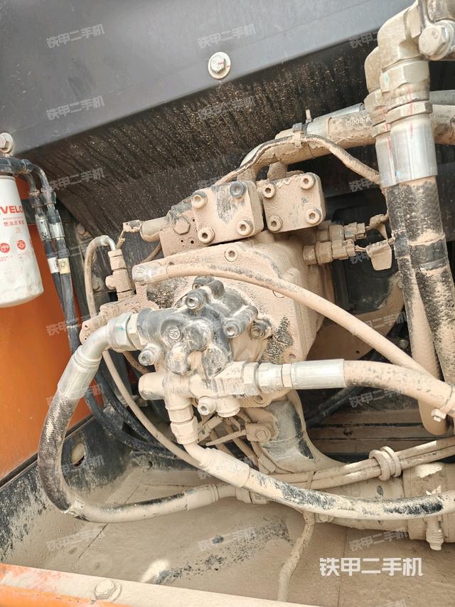 液压泵室（大件舱室）