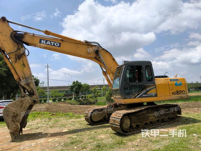 加藤HD820V挖掘機