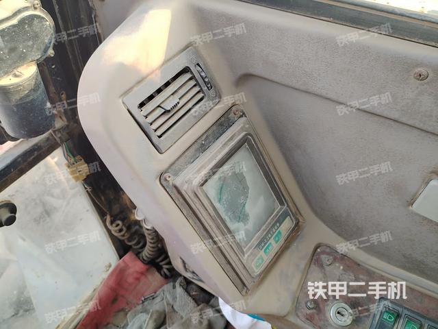小時表(駕駛室部分) 小時表(駕駛室部分)