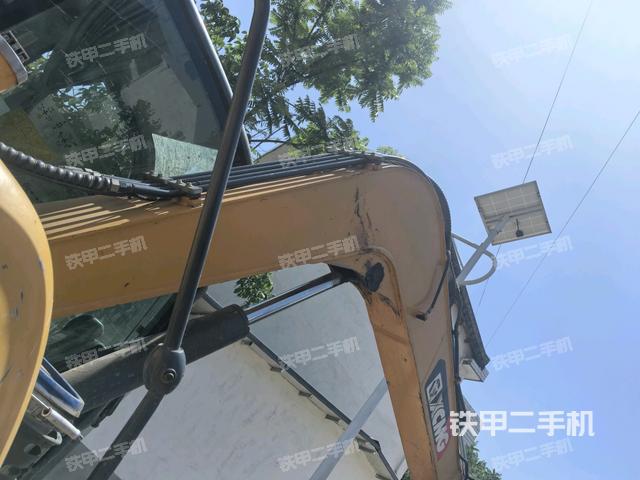 大臂整體?右側(cè)(工作和回轉(zhuǎn)裝置) 大臂整體?右側(cè)(工作和回轉(zhuǎn)裝置)