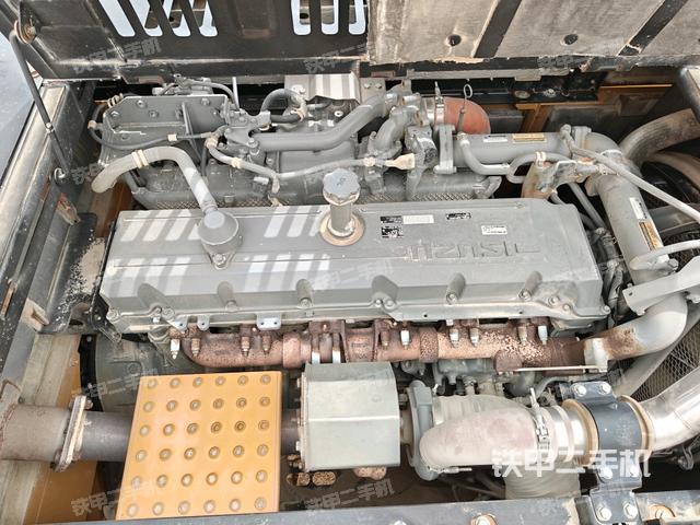 發(fā)動機室(上車部件) 發(fā)動機室(上車部件)