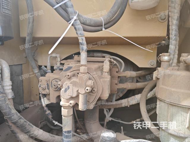 液压泵斜45 左(大件舱室) 液压泵斜45 左(大件舱室)