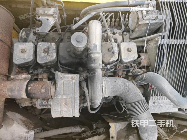 增压器特写(上车部件) 增压器特写(上车部件)