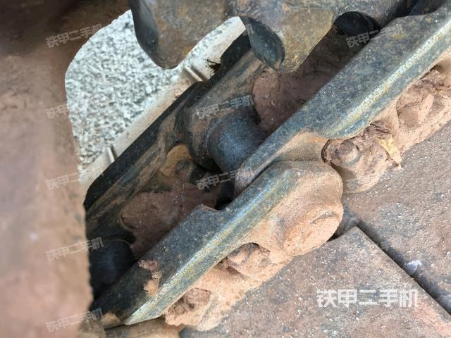 右側(cè)行走馬達蓋板(行走機構) 右側(cè)行走馬達蓋板(行走機構)